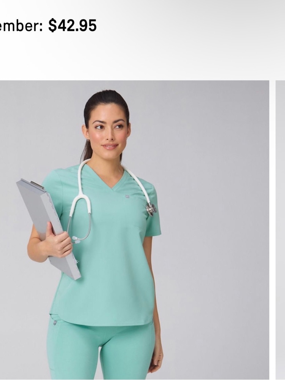 Women’s Fabletics Scrub set - Mint